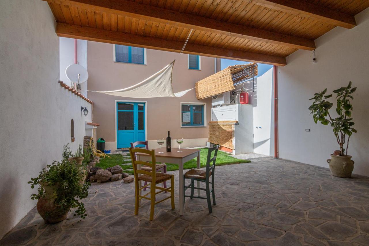 La Vecchia Dimora Bed & Breakfast Marrùbiu Dış mekan fotoğraf